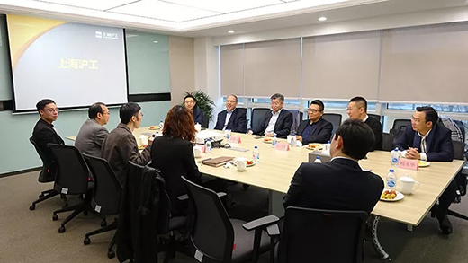 复旦大学治理学院院长陆雄文教授一行莅临不朽情缘旅行指导