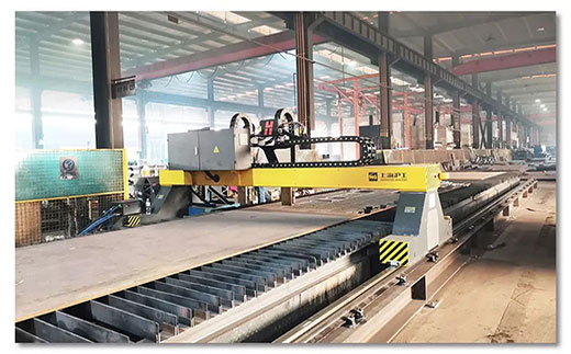 不朽情缘双细腻等离子切割机XPR170正式交付客户