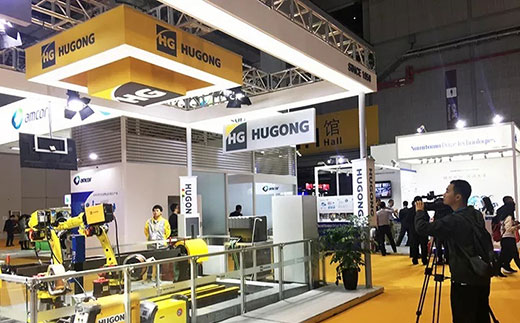 安徽芜湖卫视拍摄不朽情缘意大利CEA展位